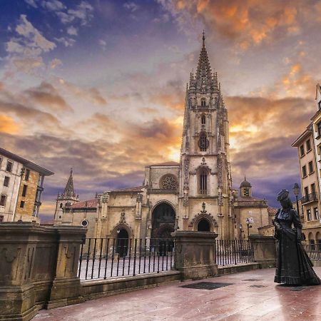 Apartmán Casco Historico-Catedral Parking Incluido Oviedo Exteriér fotografie